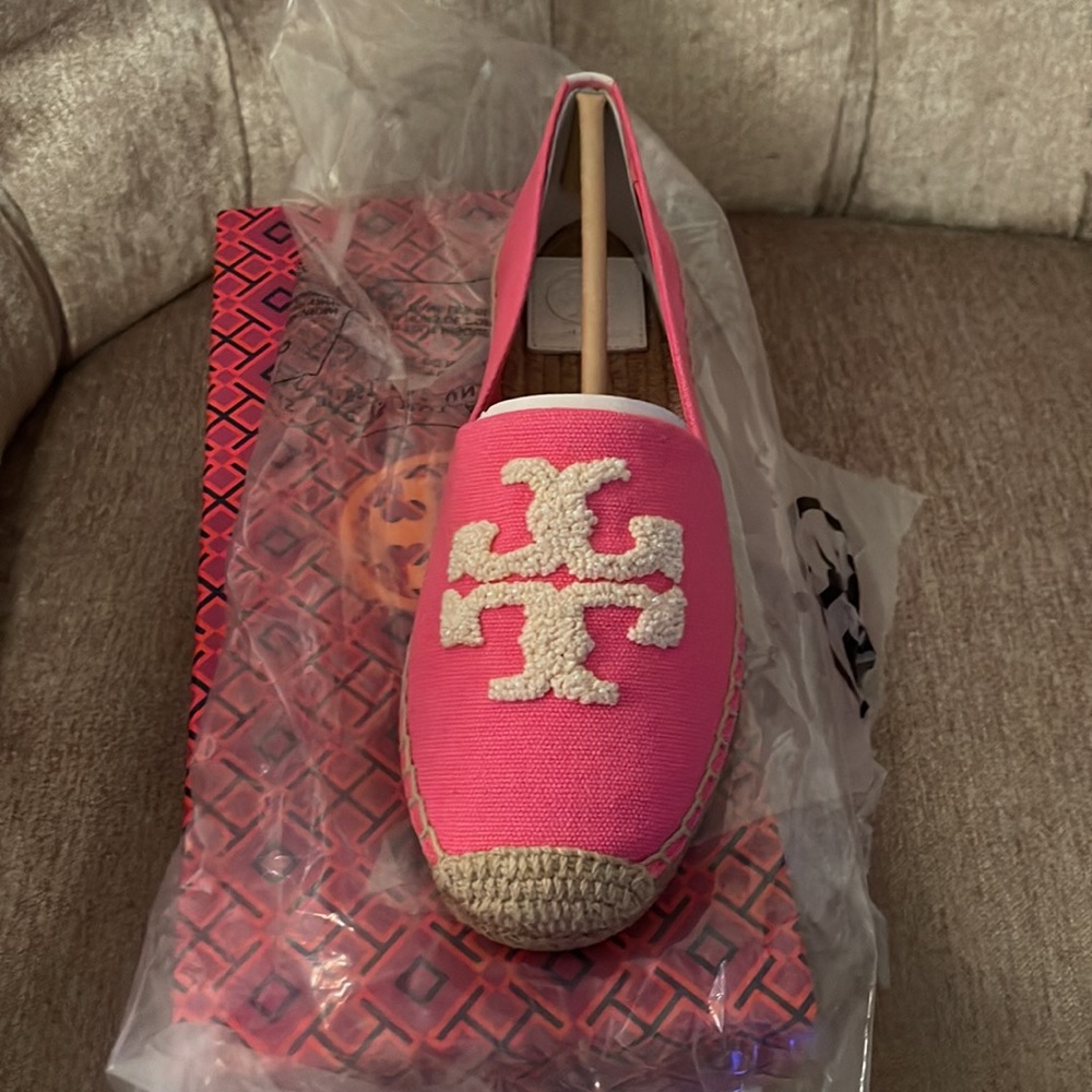 Tory Burch
Women's Elisa Logo Canvas Espadrille Flats